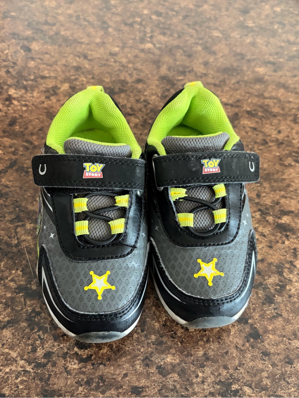 Kids' Gray & Neon Green Light-Up Sneakers